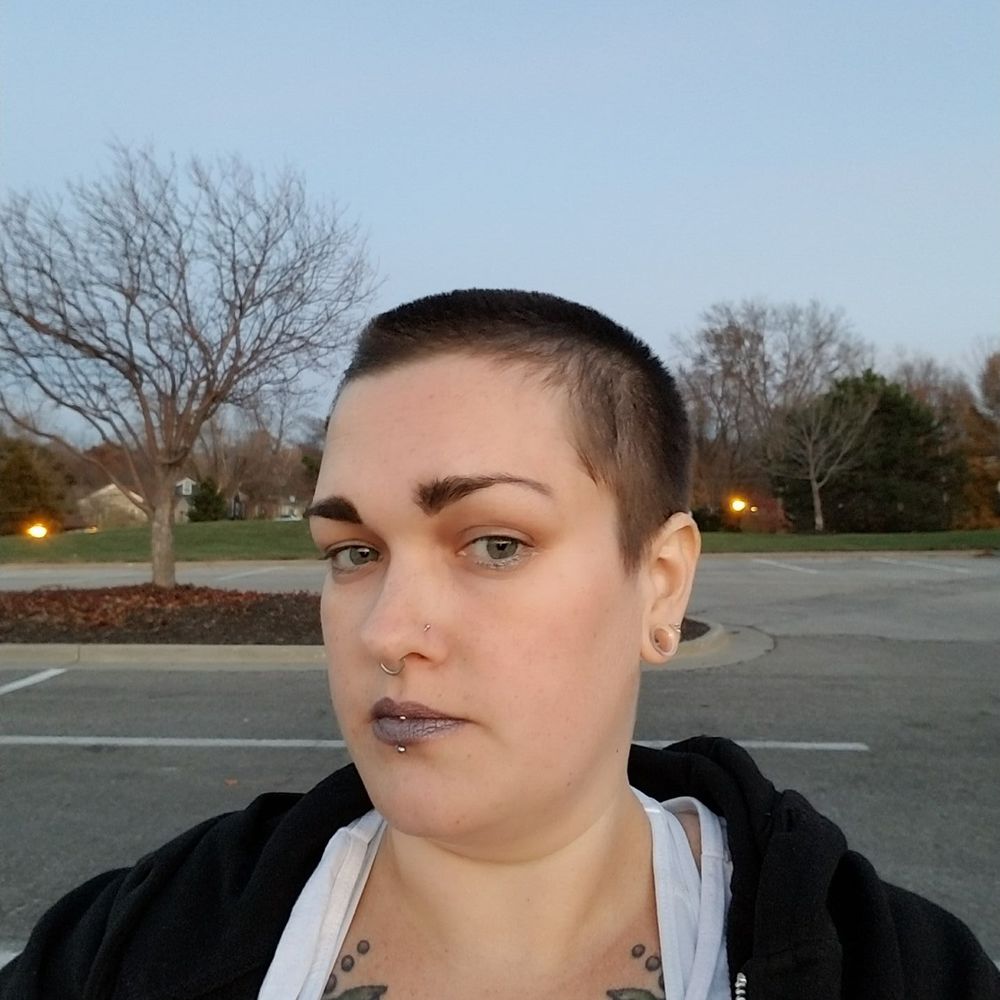 Meet your Posher, Wendy